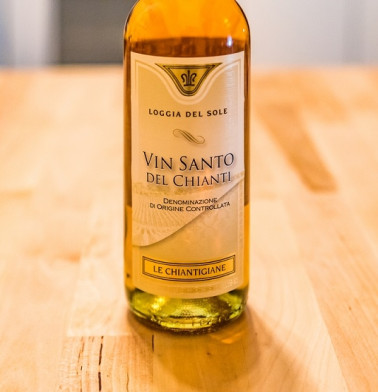 Vin Santo Wine bottle